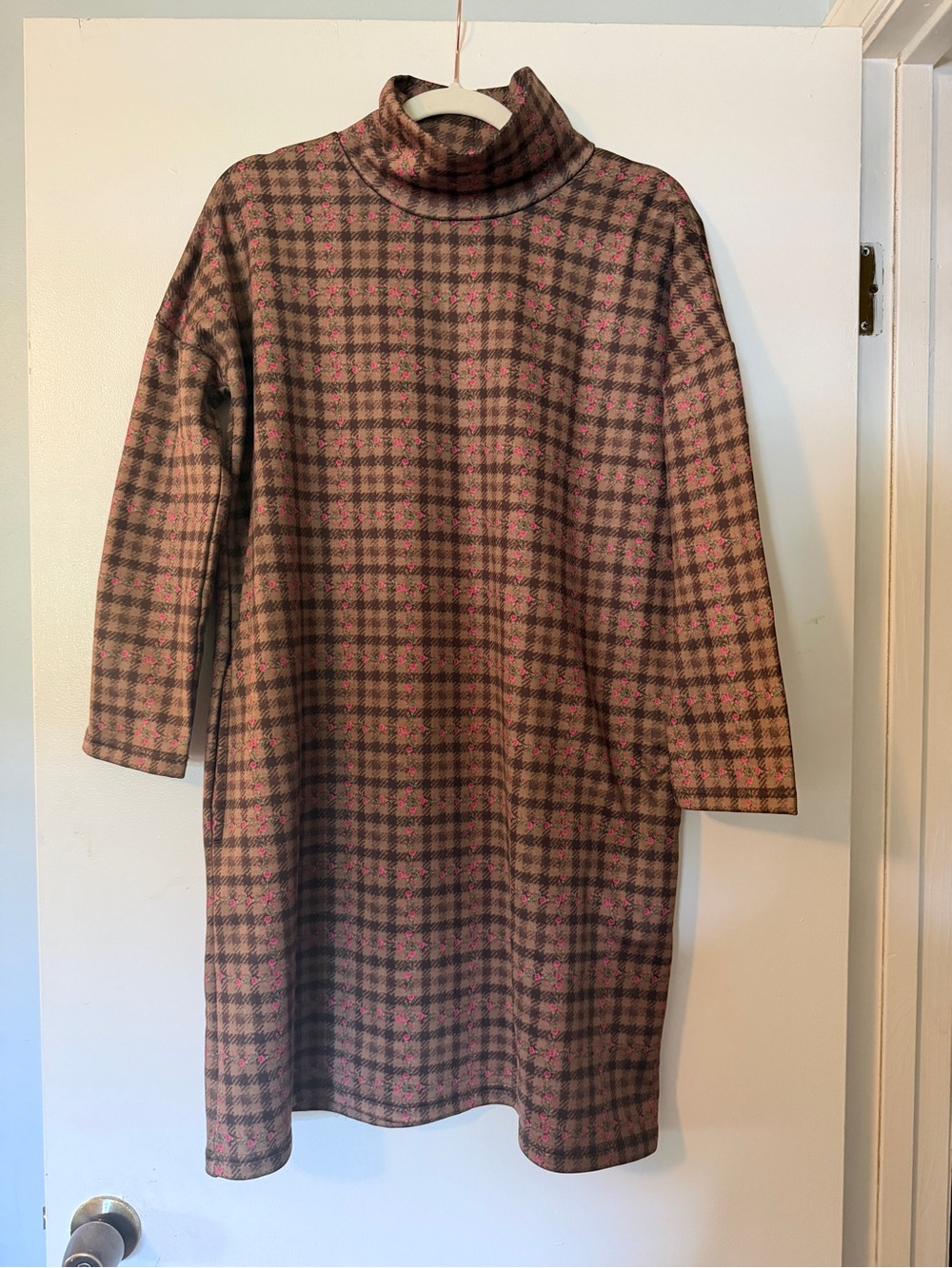 Smith & Quinn Plaid Floral Elbow Patch Dress, Size S